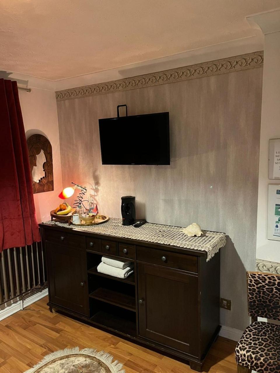 Lovely Double Bedroom In Rotherhithe Лондон Екстер'єр фото